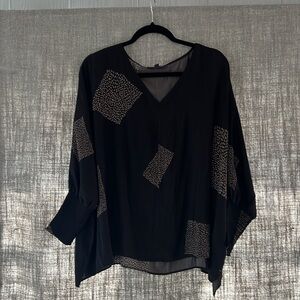 Women’s tunic - boho and flowy for those 70s vibes!